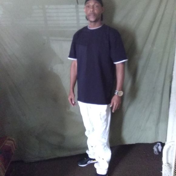 Meet your Posher, Bigfrank - Picture 1 of 1